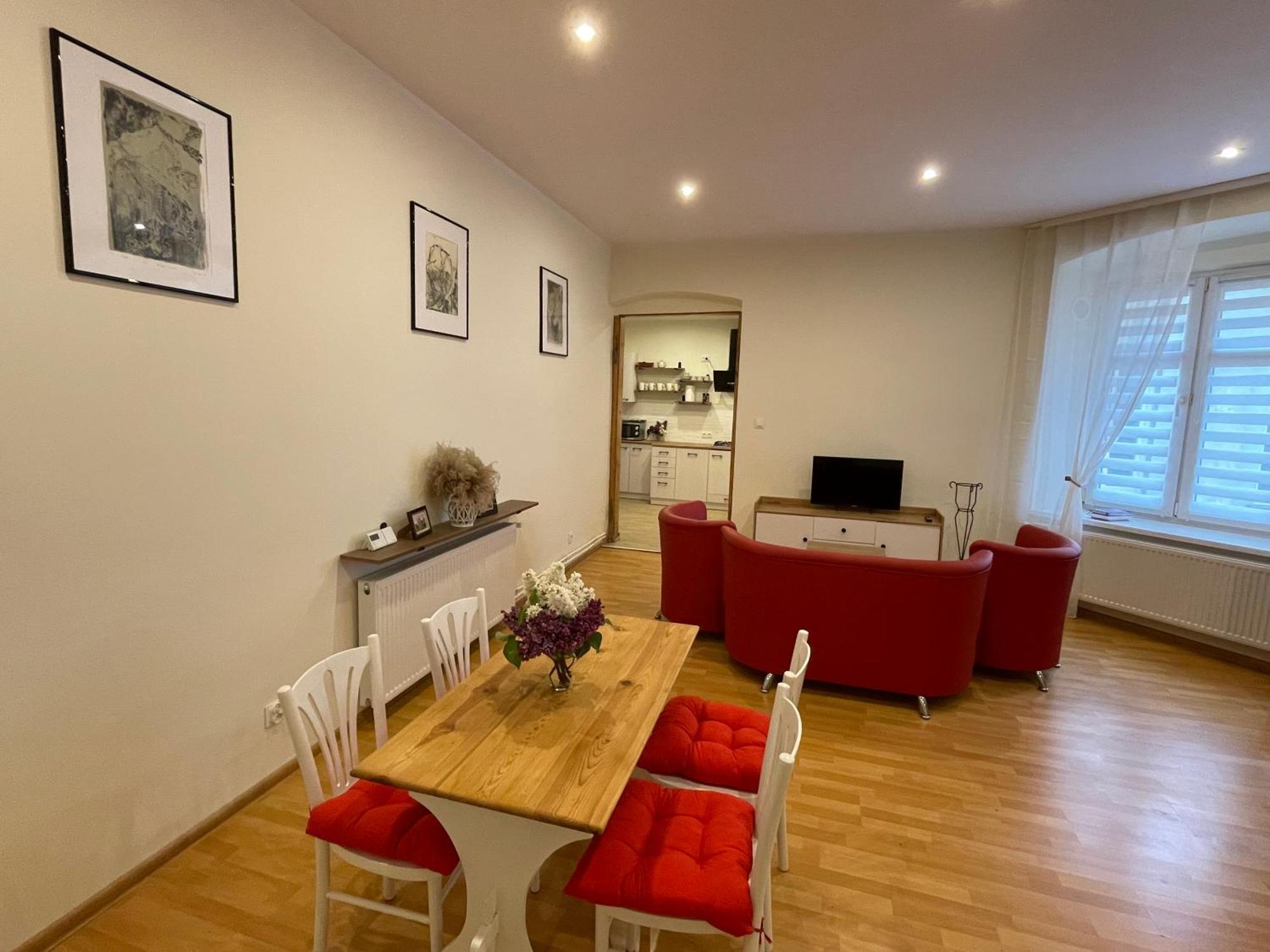 Apartamenty Przy Starym Miescie Čenstochová Exteriér fotografie
